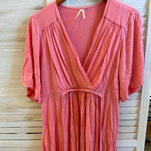 Seraphine maternity pink coverup